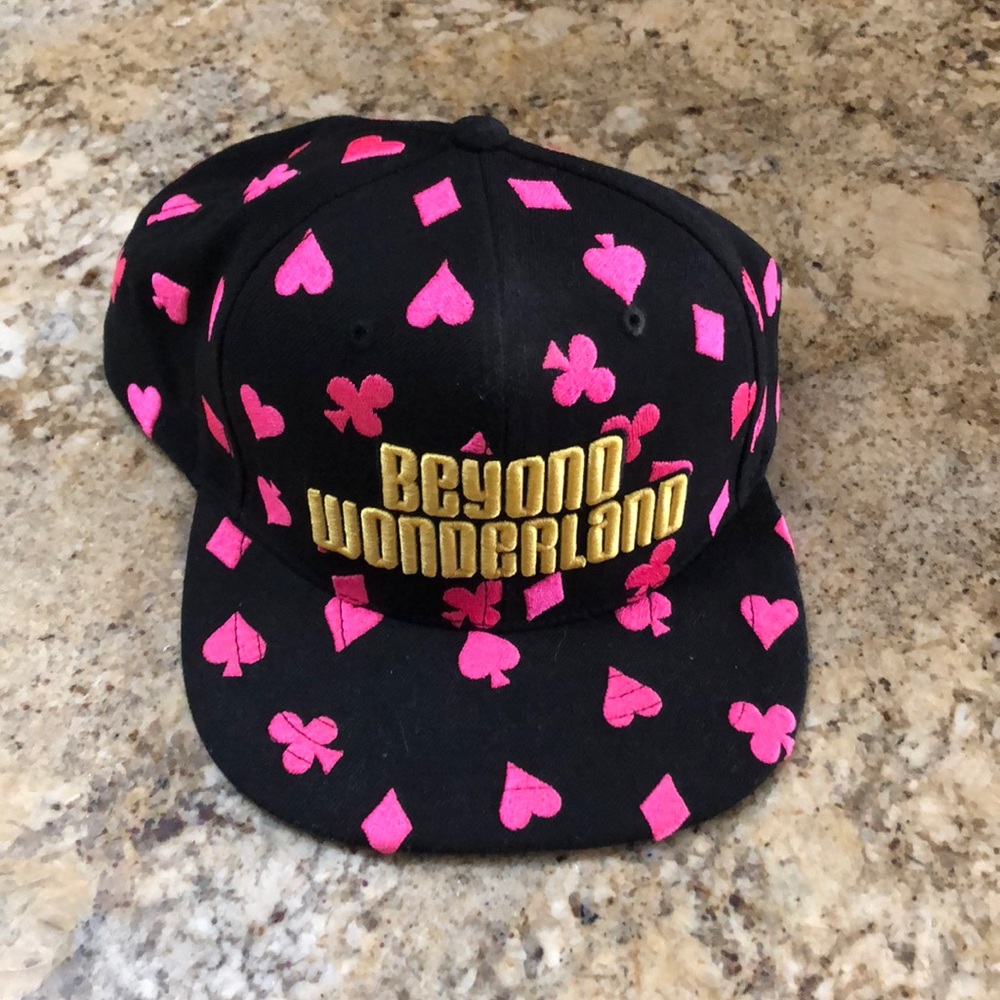 Beyond wonderland hat